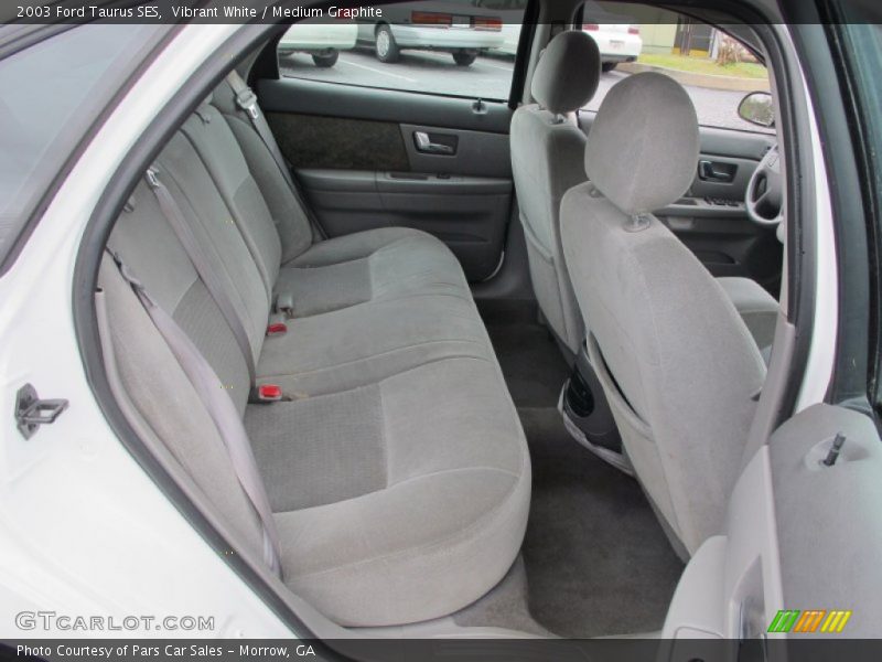 Vibrant White / Medium Graphite 2003 Ford Taurus SES