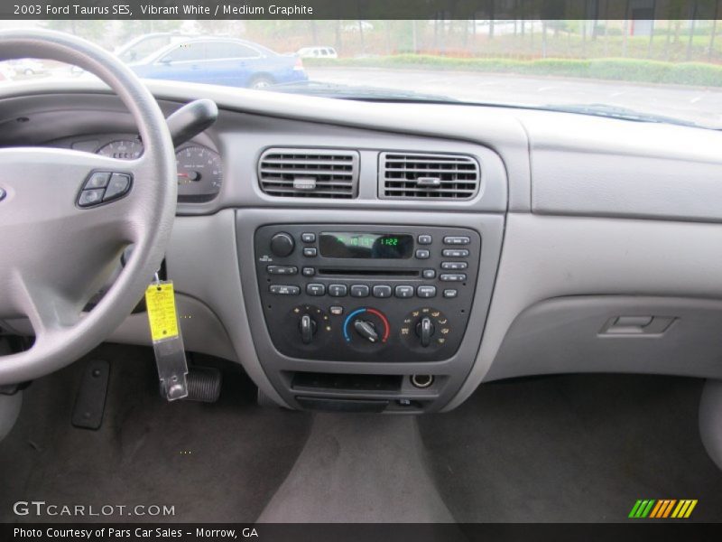 Vibrant White / Medium Graphite 2003 Ford Taurus SES
