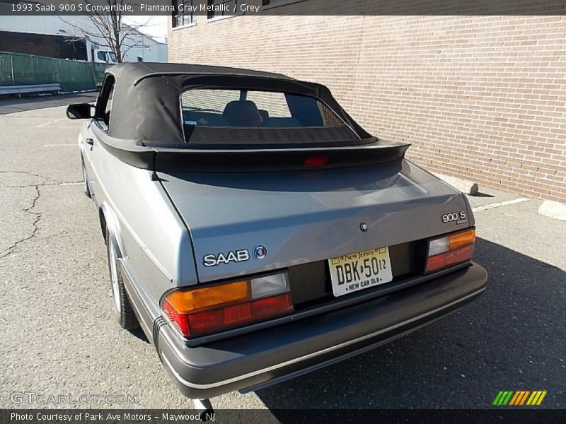 Plantana Gray Metallic / Grey 1993 Saab 900 S Convertible