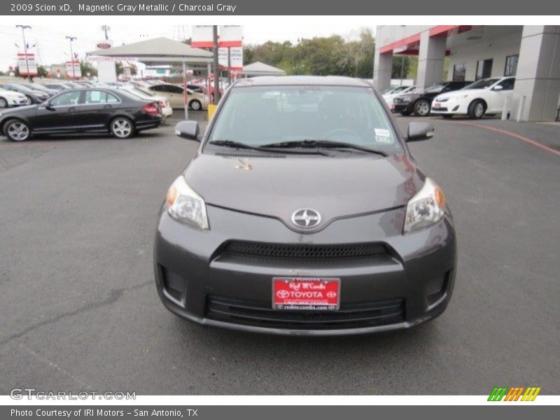 Magnetic Gray Metallic / Charcoal Gray 2009 Scion xD