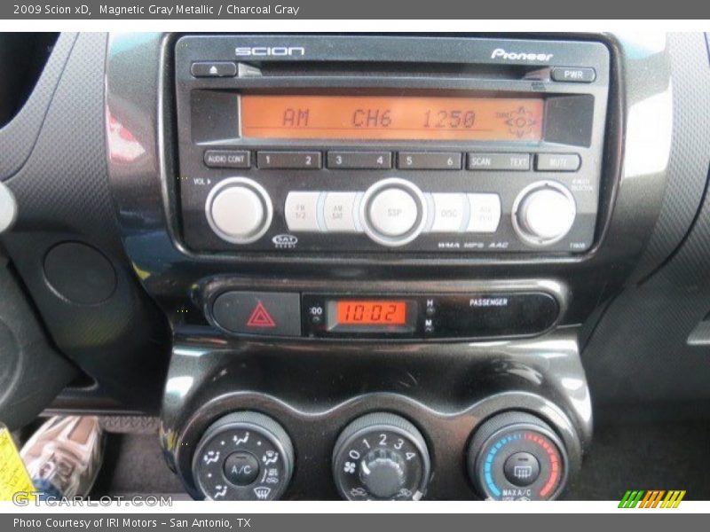 Magnetic Gray Metallic / Charcoal Gray 2009 Scion xD