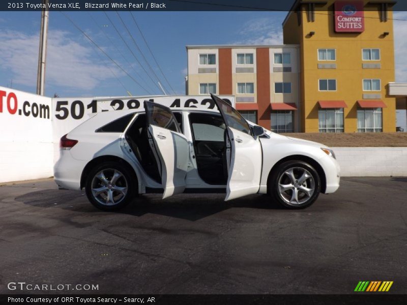 Blizzard White Pearl / Black 2013 Toyota Venza XLE