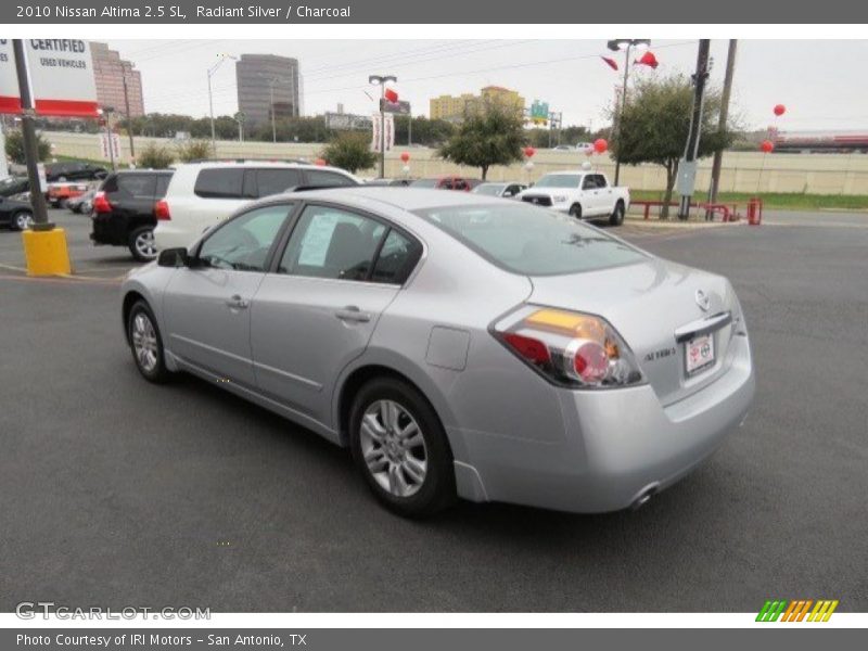 Radiant Silver / Charcoal 2010 Nissan Altima 2.5 SL