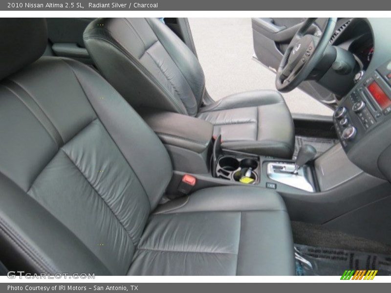 Radiant Silver / Charcoal 2010 Nissan Altima 2.5 SL