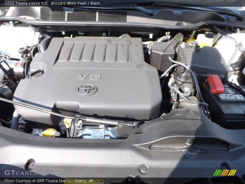 Blizzard White Pearl / Black 2013 Toyota Venza XLE