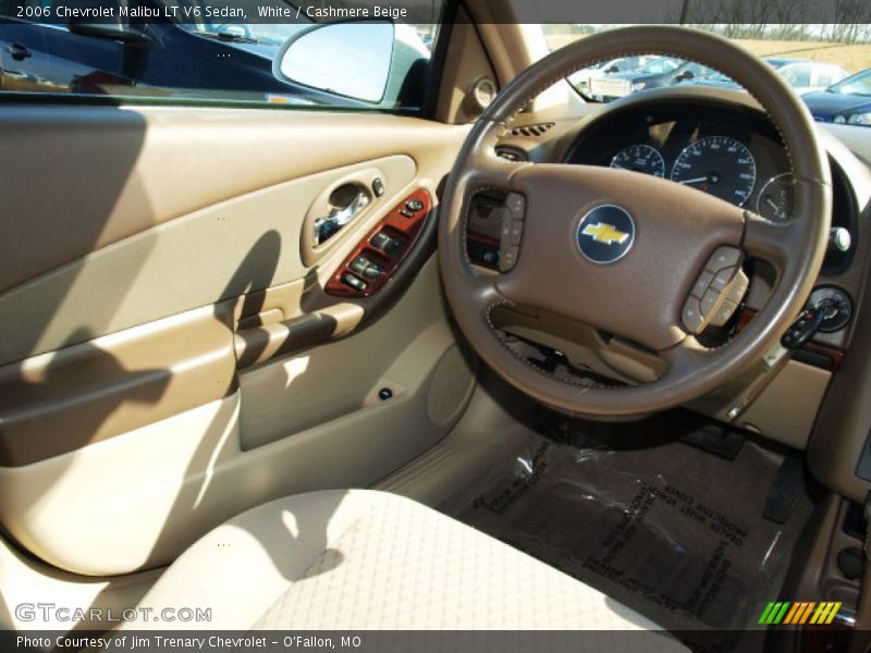 White / Cashmere Beige 2006 Chevrolet Malibu LT V6 Sedan