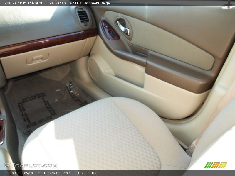 White / Cashmere Beige 2006 Chevrolet Malibu LT V6 Sedan