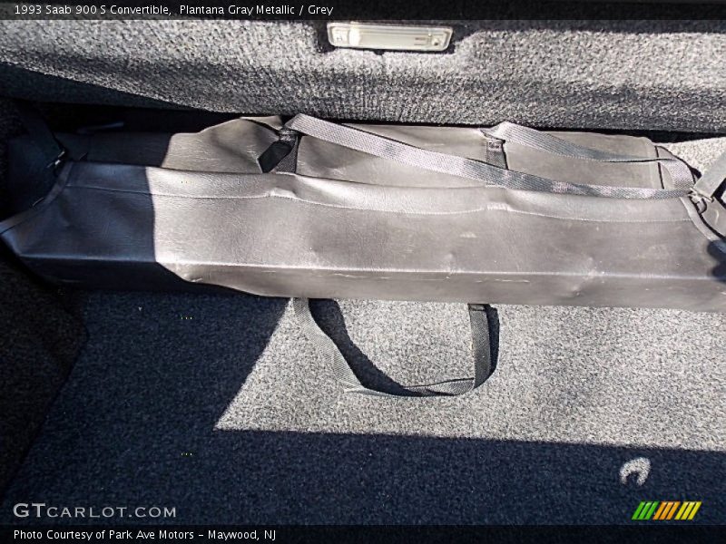 Plantana Gray Metallic / Grey 1993 Saab 900 S Convertible