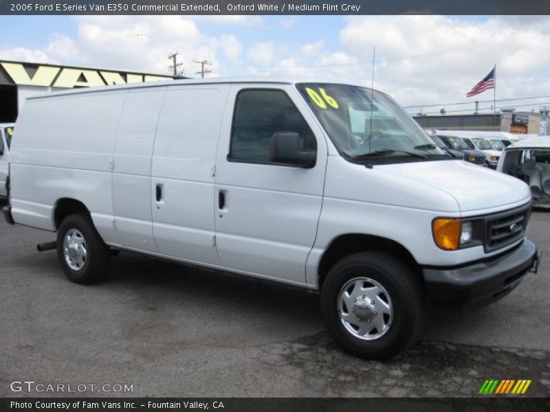 Oxford White / Medium Flint Grey 2006 Ford E Series Van E350 Commercial Extended