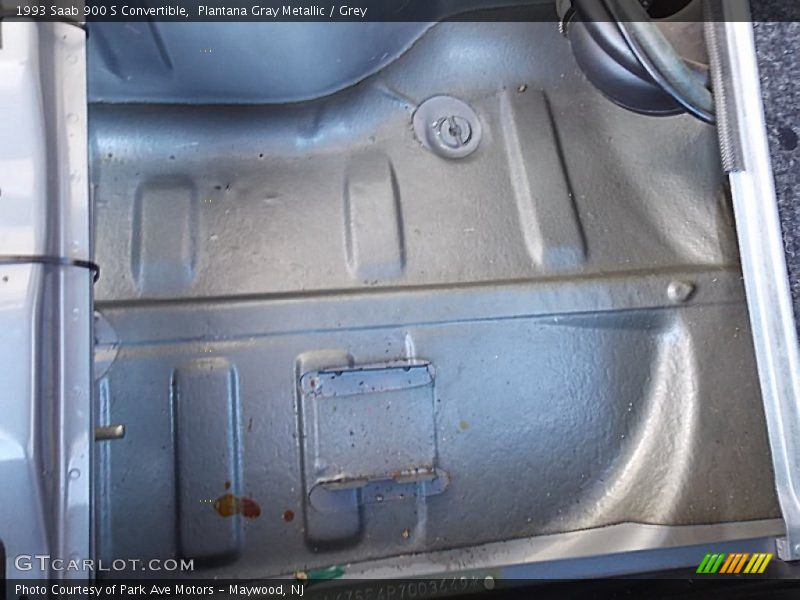 Plantana Gray Metallic / Grey 1993 Saab 900 S Convertible