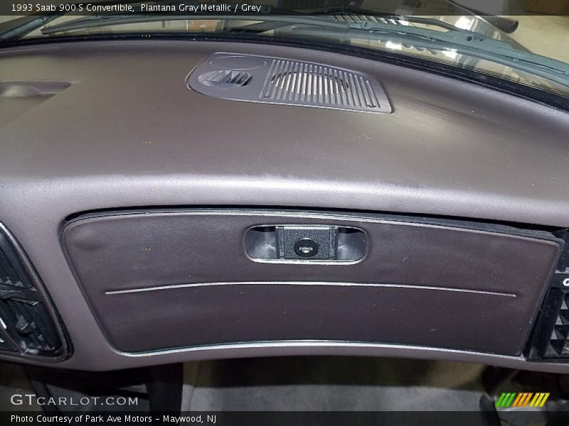 Plantana Gray Metallic / Grey 1993 Saab 900 S Convertible
