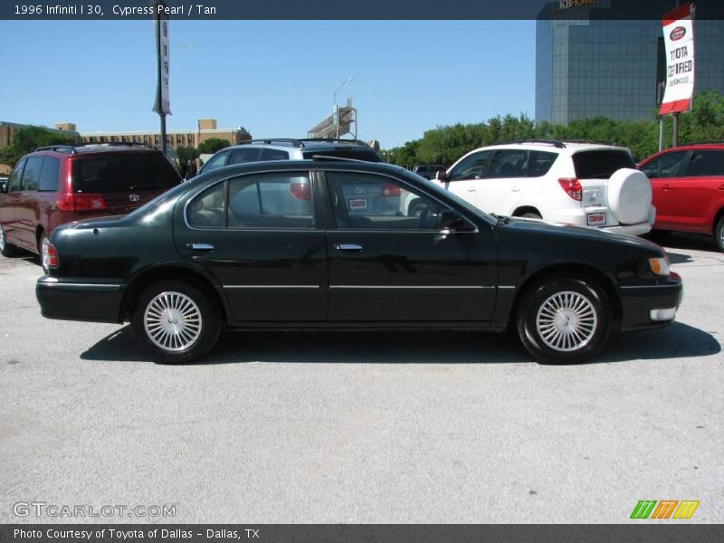 Cypress Pearl / Tan 1996 Infiniti I 30