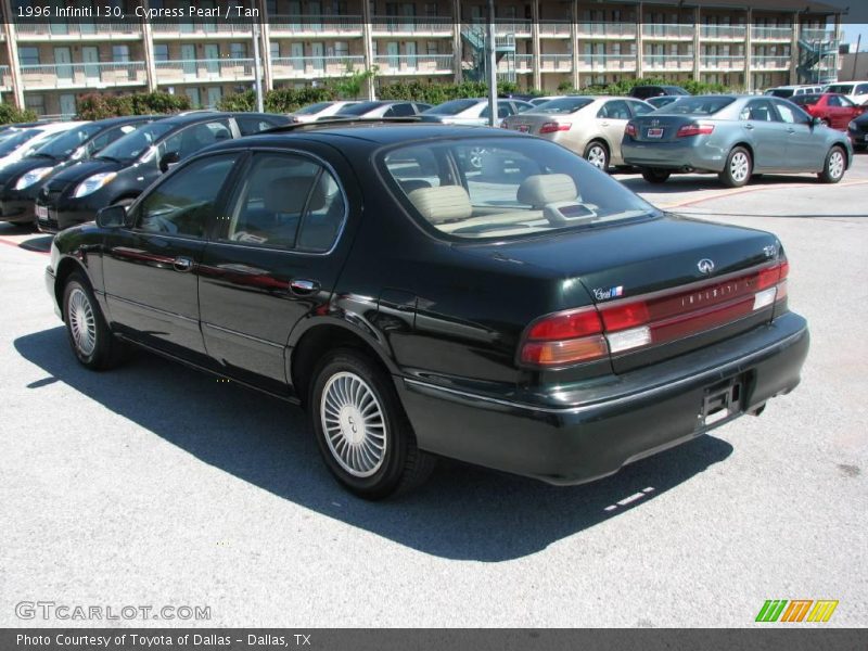Cypress Pearl / Tan 1996 Infiniti I 30