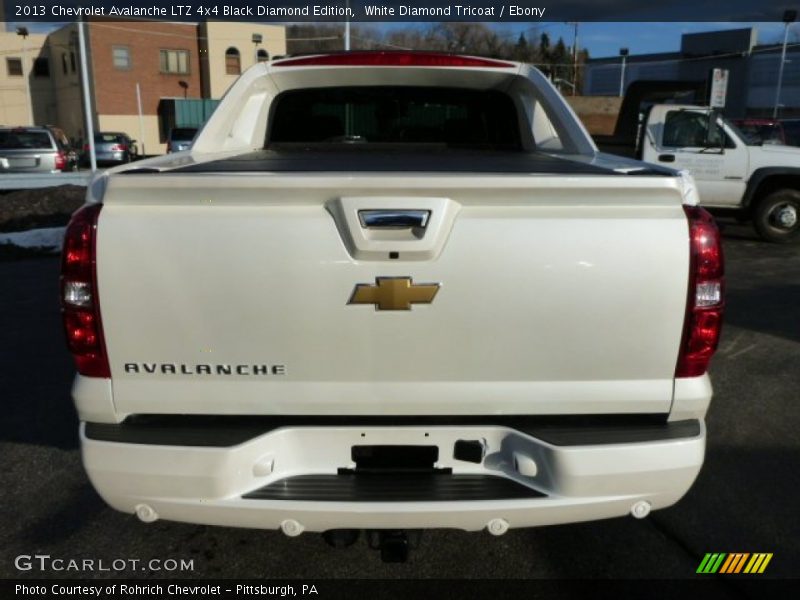 White Diamond Tricoat / Ebony 2013 Chevrolet Avalanche LTZ 4x4 Black Diamond Edition