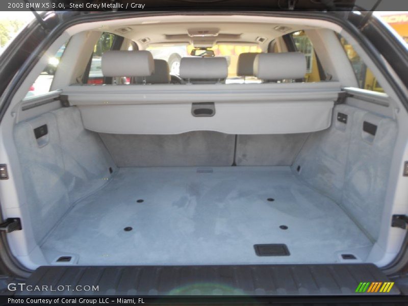  2003 X5 3.0i Trunk