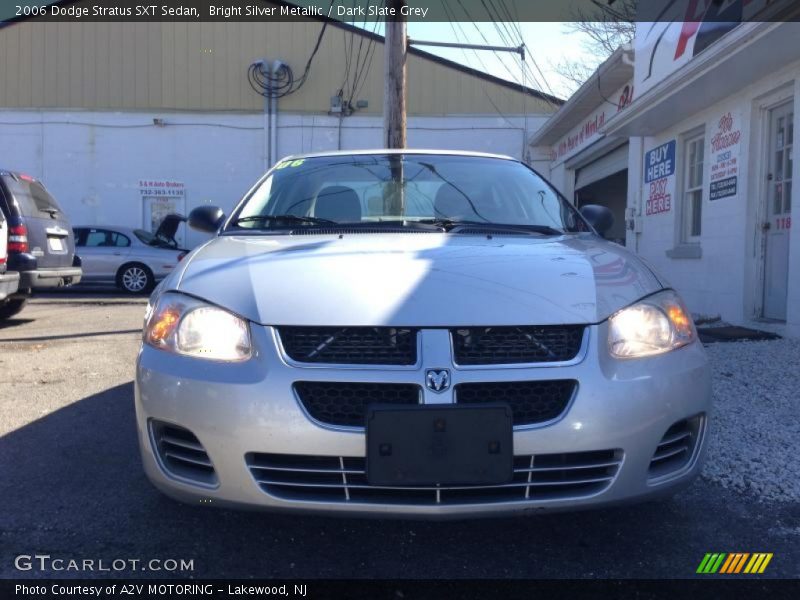 Bright Silver Metallic / Dark Slate Grey 2006 Dodge Stratus SXT Sedan