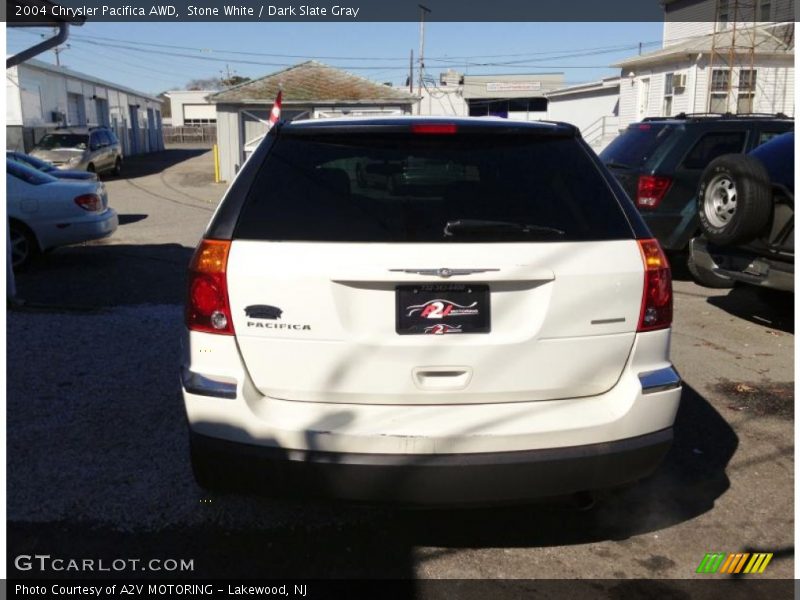 Stone White / Dark Slate Gray 2004 Chrysler Pacifica AWD