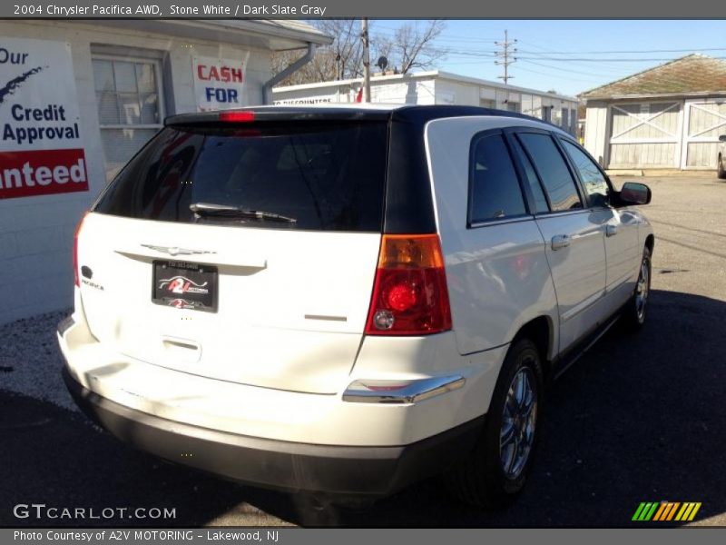 Stone White / Dark Slate Gray 2004 Chrysler Pacifica AWD