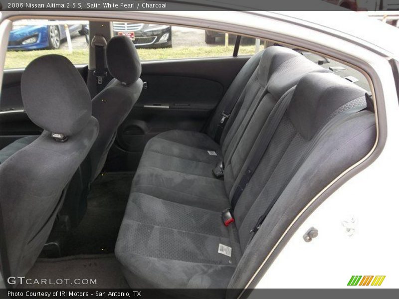 Satin White Pearl / Charcoal 2006 Nissan Altima 2.5 S