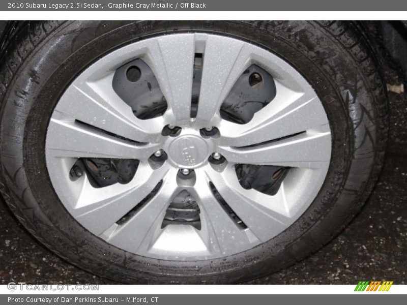 Graphite Gray Metallic / Off Black 2010 Subaru Legacy 2.5i Sedan
