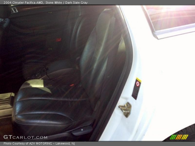 Stone White / Dark Slate Gray 2004 Chrysler Pacifica AWD