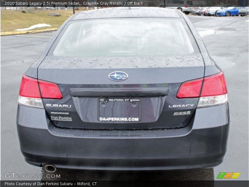 Graphite Gray Metallic / Off Black 2010 Subaru Legacy 2.5i Premium Sedan
