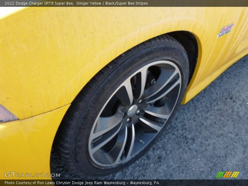 Stinger Yellow / Black/Super Bee Stripes 2012 Dodge Charger SRT8 Super Bee