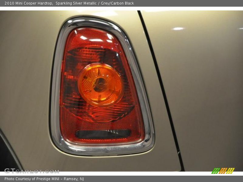 Sparkling Silver Metallic / Grey/Carbon Black 2010 Mini Cooper Hardtop
