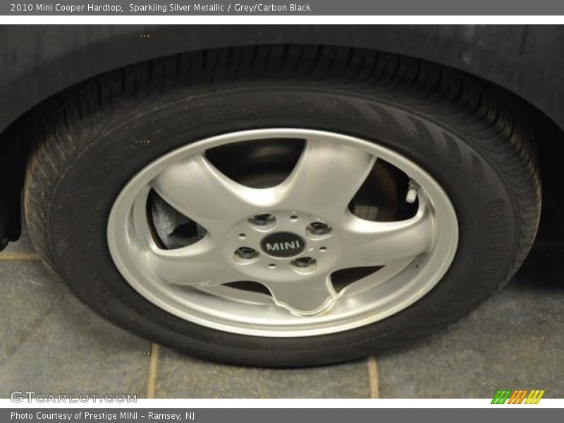 Sparkling Silver Metallic / Grey/Carbon Black 2010 Mini Cooper Hardtop