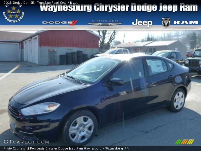 True Blue Pearl Coat / Black 2013 Dodge Dart SE