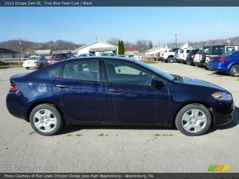 True Blue Pearl Coat / Black 2013 Dodge Dart SE