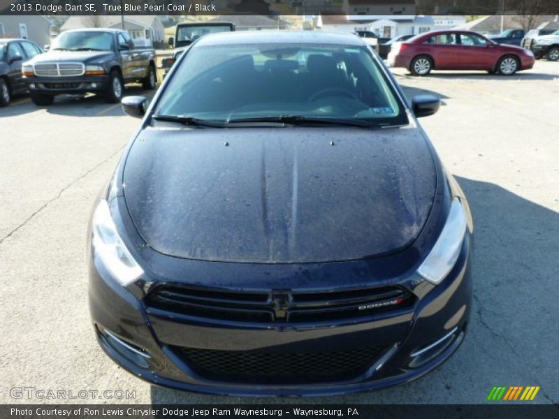 True Blue Pearl Coat / Black 2013 Dodge Dart SE