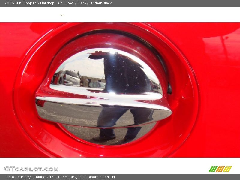 Chili Red / Black/Panther Black 2006 Mini Cooper S Hardtop