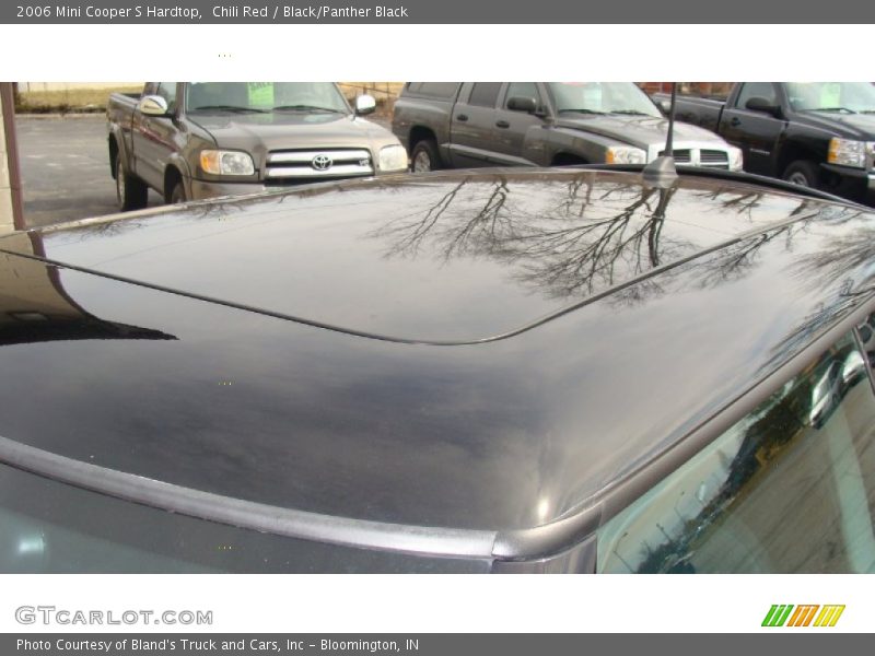 Chili Red / Black/Panther Black 2006 Mini Cooper S Hardtop