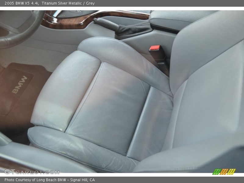 Titanium Silver Metallic / Grey 2005 BMW X5 4.4i