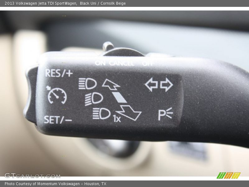 Controls of 2013 Jetta TDI SportWagen
