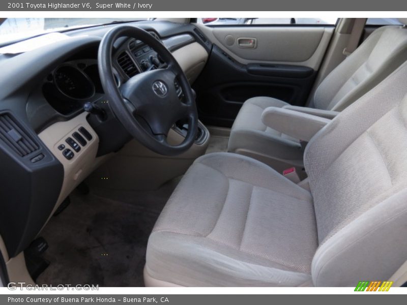 Super White / Ivory 2001 Toyota Highlander V6