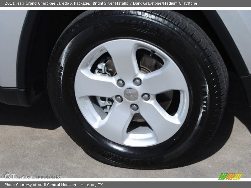 Bright Silver Metallic / Dark Graystone/Medium Graystone 2011 Jeep Grand Cherokee Laredo X Package