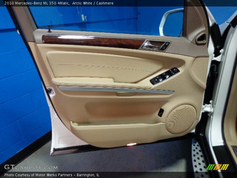 Arctic White / Cashmere 2010 Mercedes-Benz ML 350 4Matic