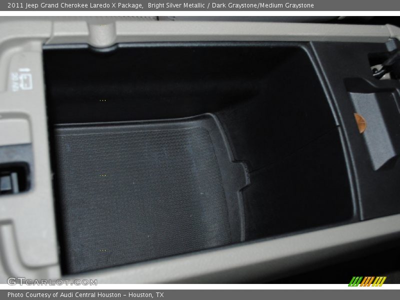 Bright Silver Metallic / Dark Graystone/Medium Graystone 2011 Jeep Grand Cherokee Laredo X Package