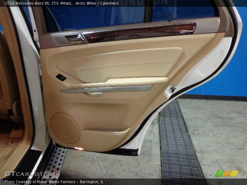 Arctic White / Cashmere 2010 Mercedes-Benz ML 350 4Matic