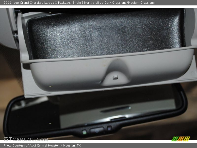 Bright Silver Metallic / Dark Graystone/Medium Graystone 2011 Jeep Grand Cherokee Laredo X Package