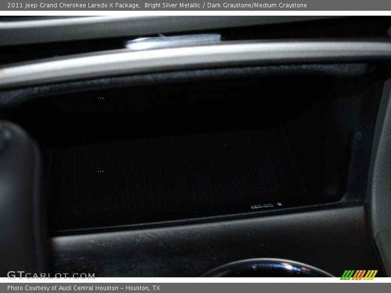 Bright Silver Metallic / Dark Graystone/Medium Graystone 2011 Jeep Grand Cherokee Laredo X Package