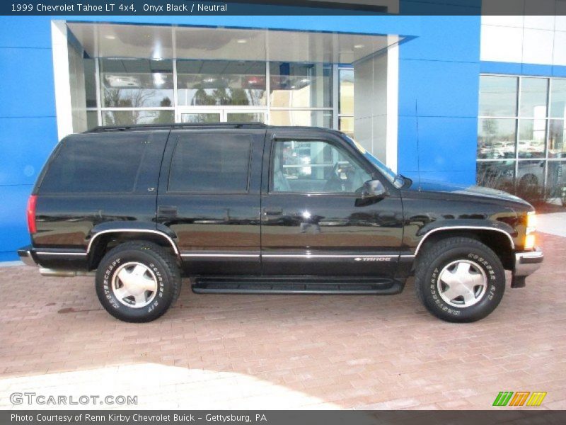 Onyx Black / Neutral 1999 Chevrolet Tahoe LT 4x4