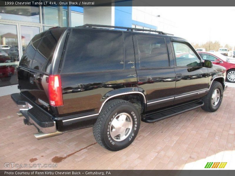 Onyx Black / Neutral 1999 Chevrolet Tahoe LT 4x4