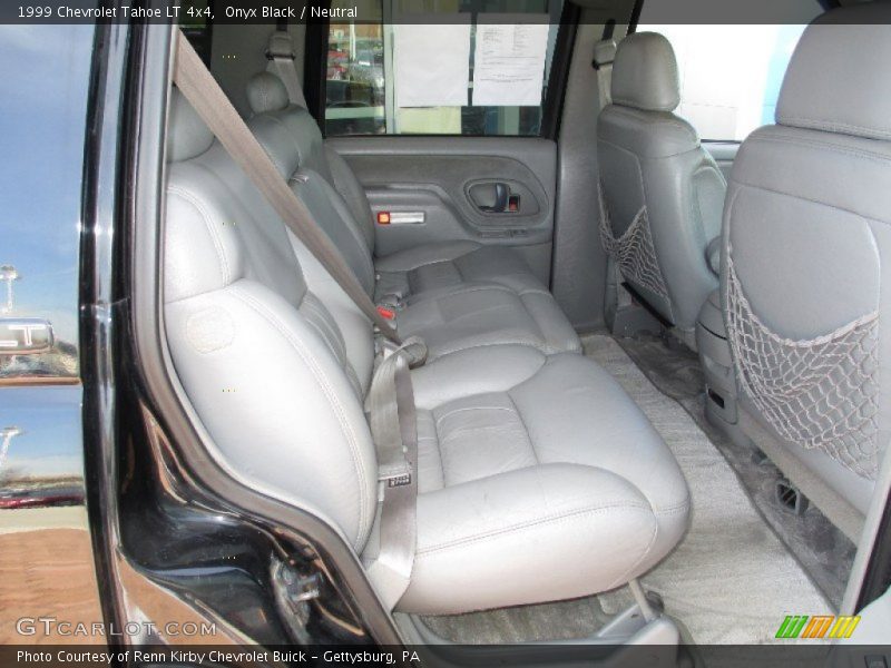 Onyx Black / Neutral 1999 Chevrolet Tahoe LT 4x4