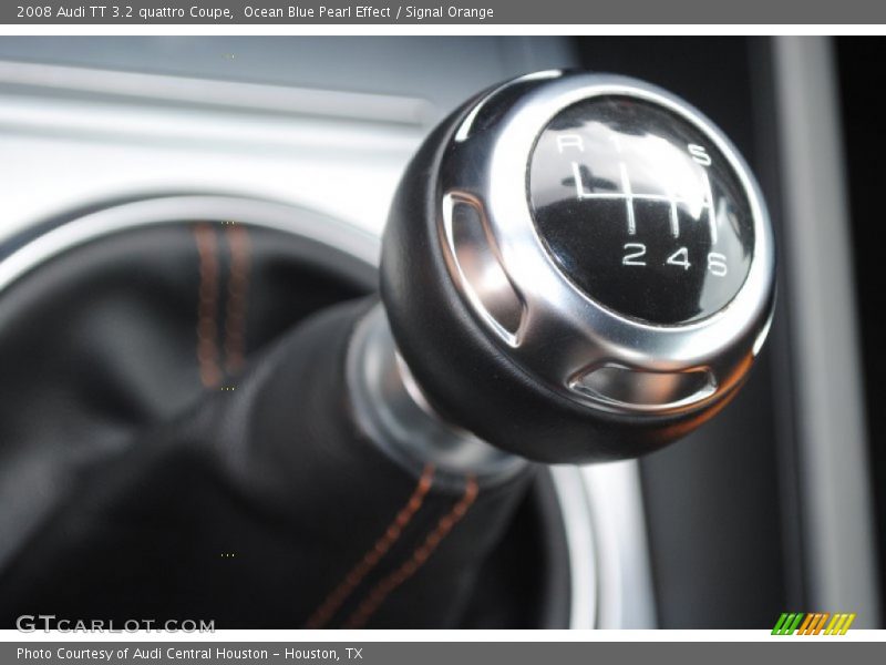  2008 TT 3.2 quattro Coupe 6 Speed Manual Shifter
