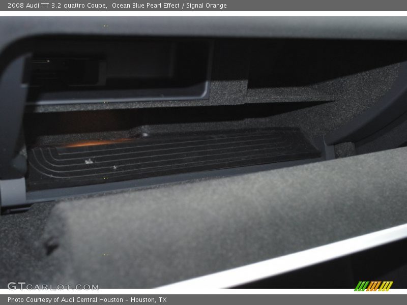 Ocean Blue Pearl Effect / Signal Orange 2008 Audi TT 3.2 quattro Coupe