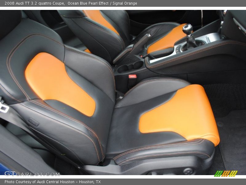 Front Seat of 2008 TT 3.2 quattro Coupe