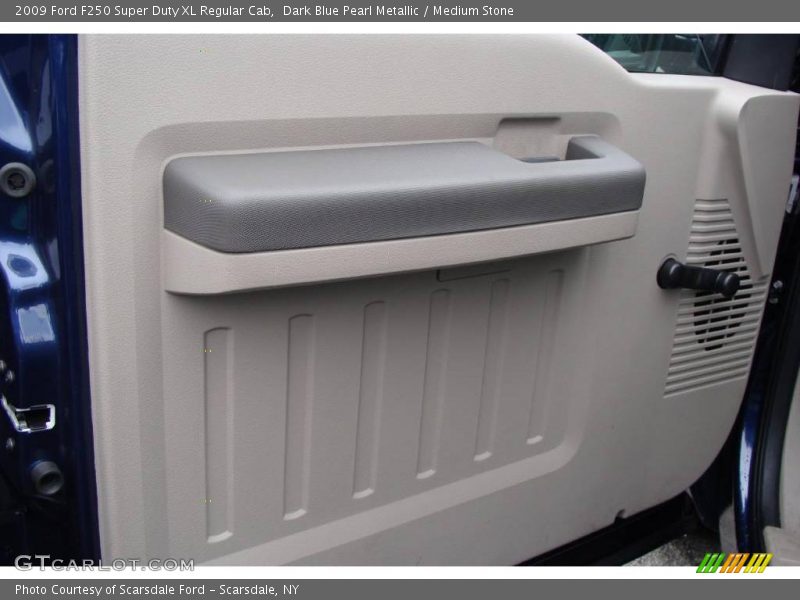 Dark Blue Pearl Metallic / Medium Stone 2009 Ford F250 Super Duty XL Regular Cab
